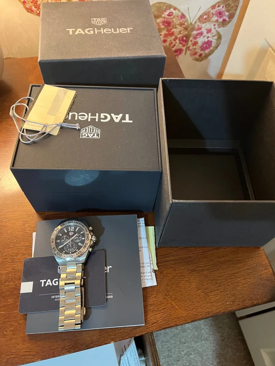 Men watch - Image 2