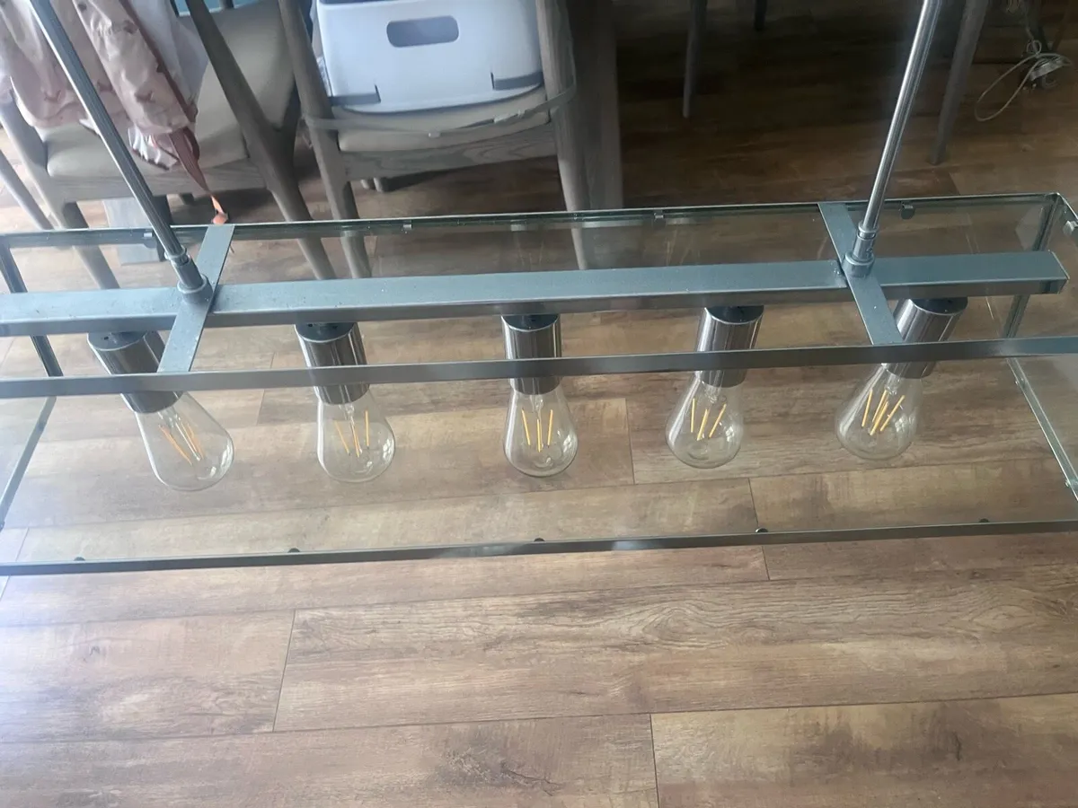 Light fitting - Image 2