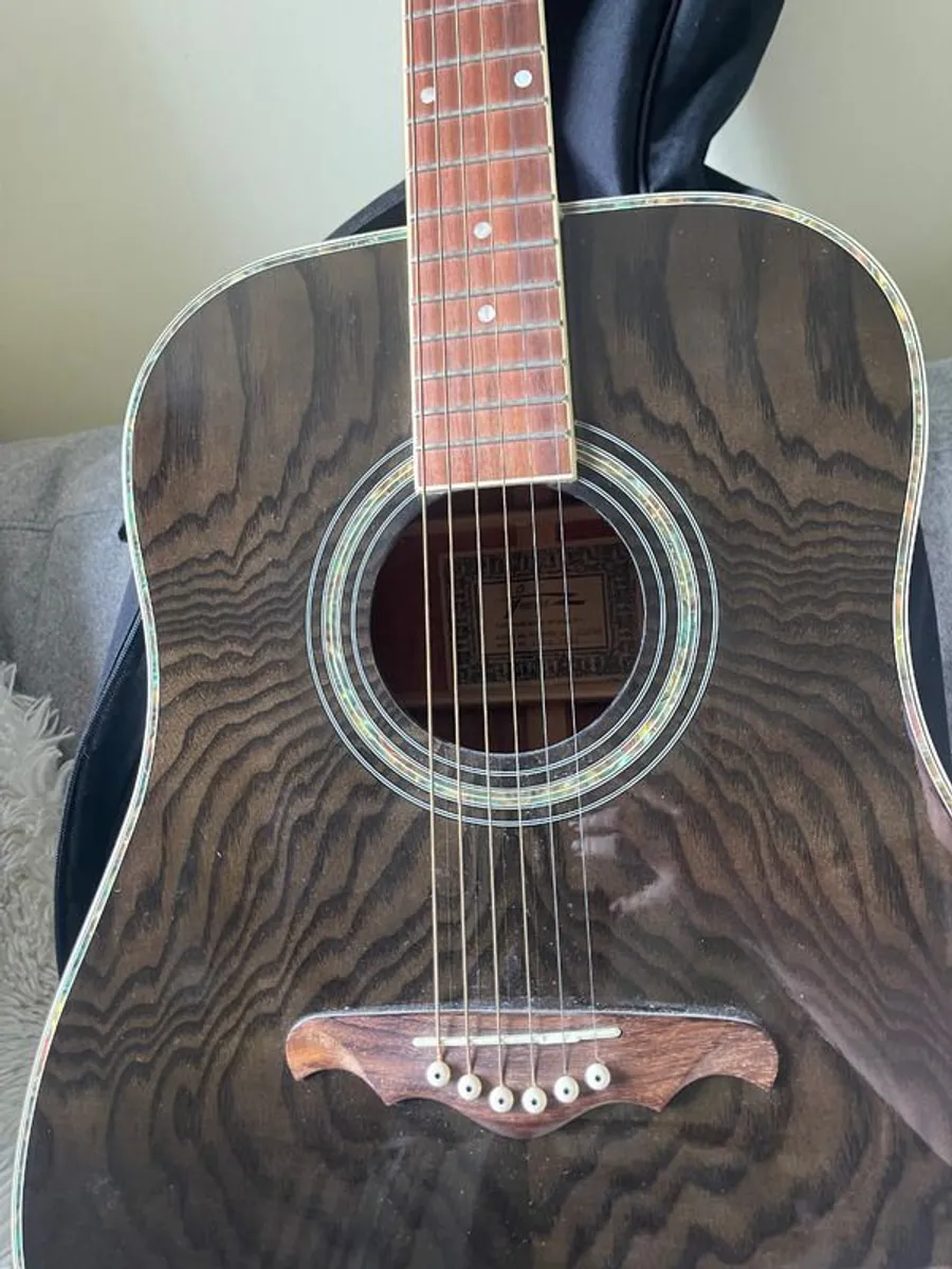 Acoustic guitar + Gig Bag - Image 4