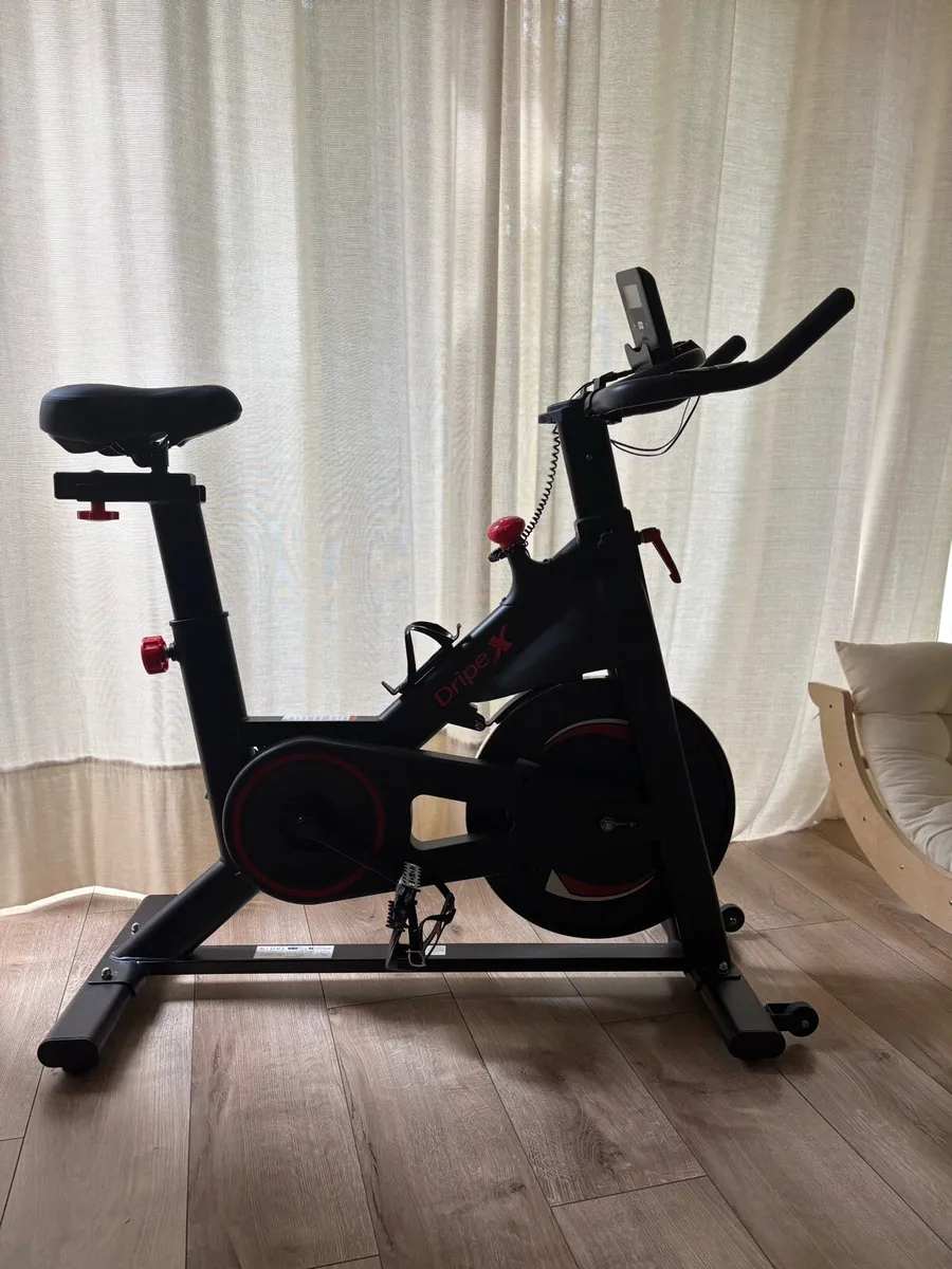 Cocking bike - Image 1