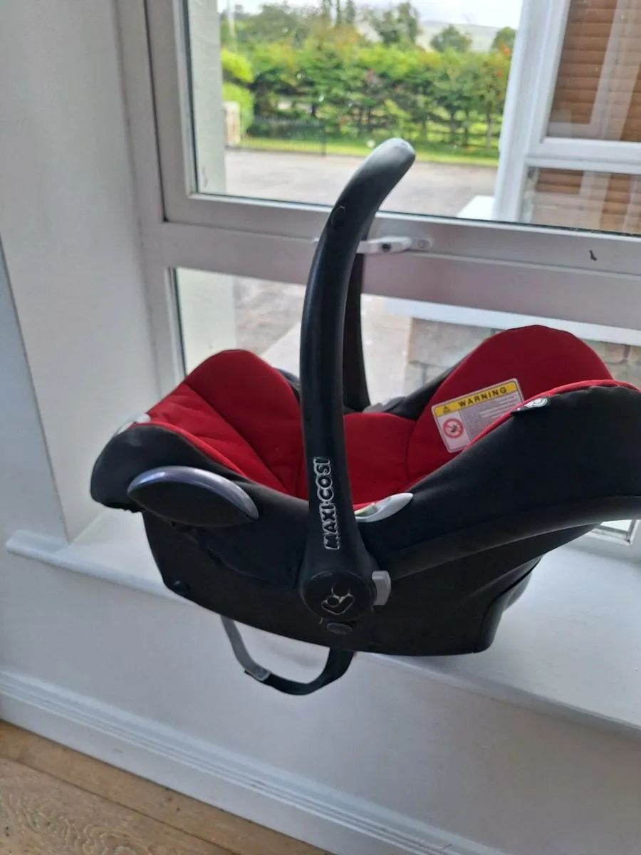 Maxicosi Baby Seat - Image 1