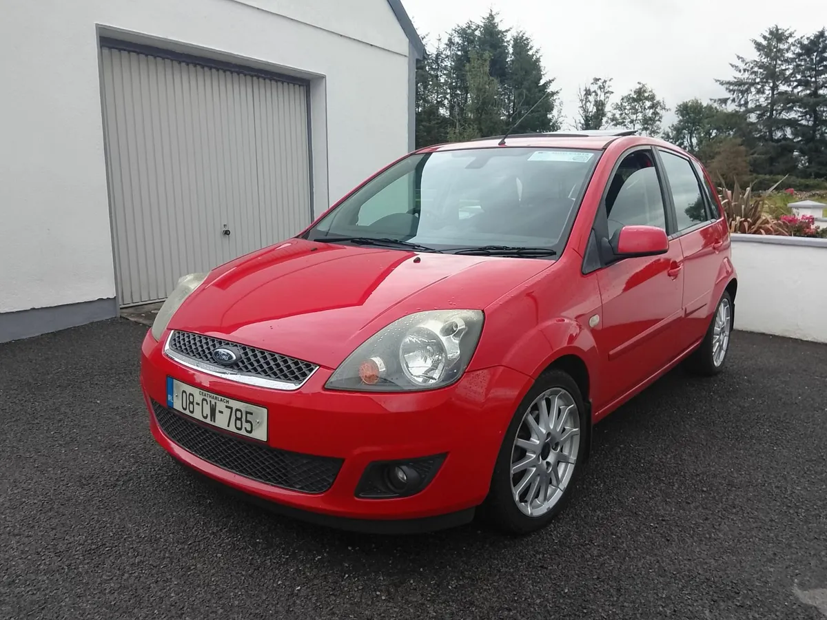 Ford Fiesta 1.2 Zetec, High Spec - Image 2