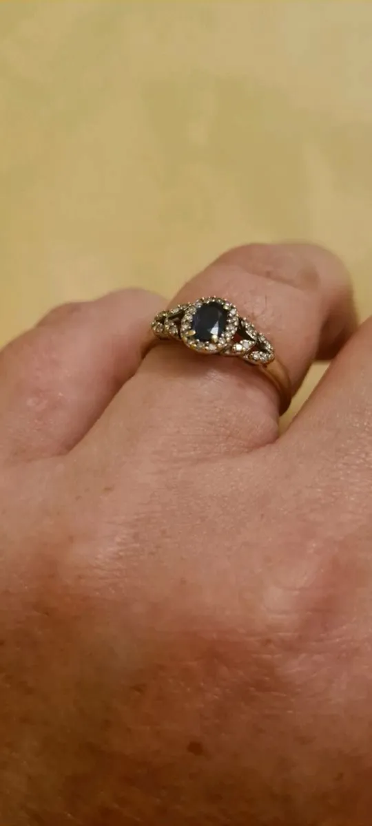 A Sapphire And Diamond Ring - Image 2