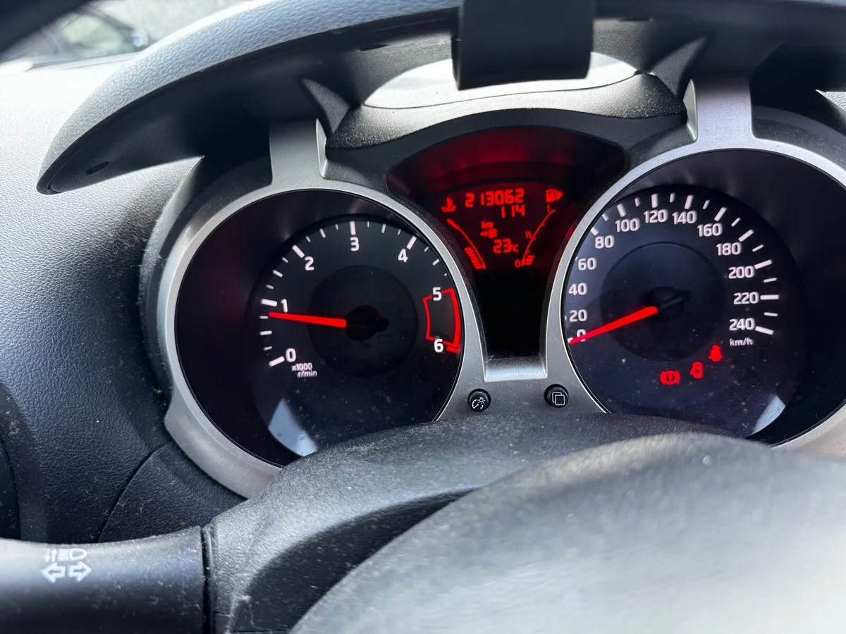 Nissan Juke 2011 – Excellent Condition - Image 3