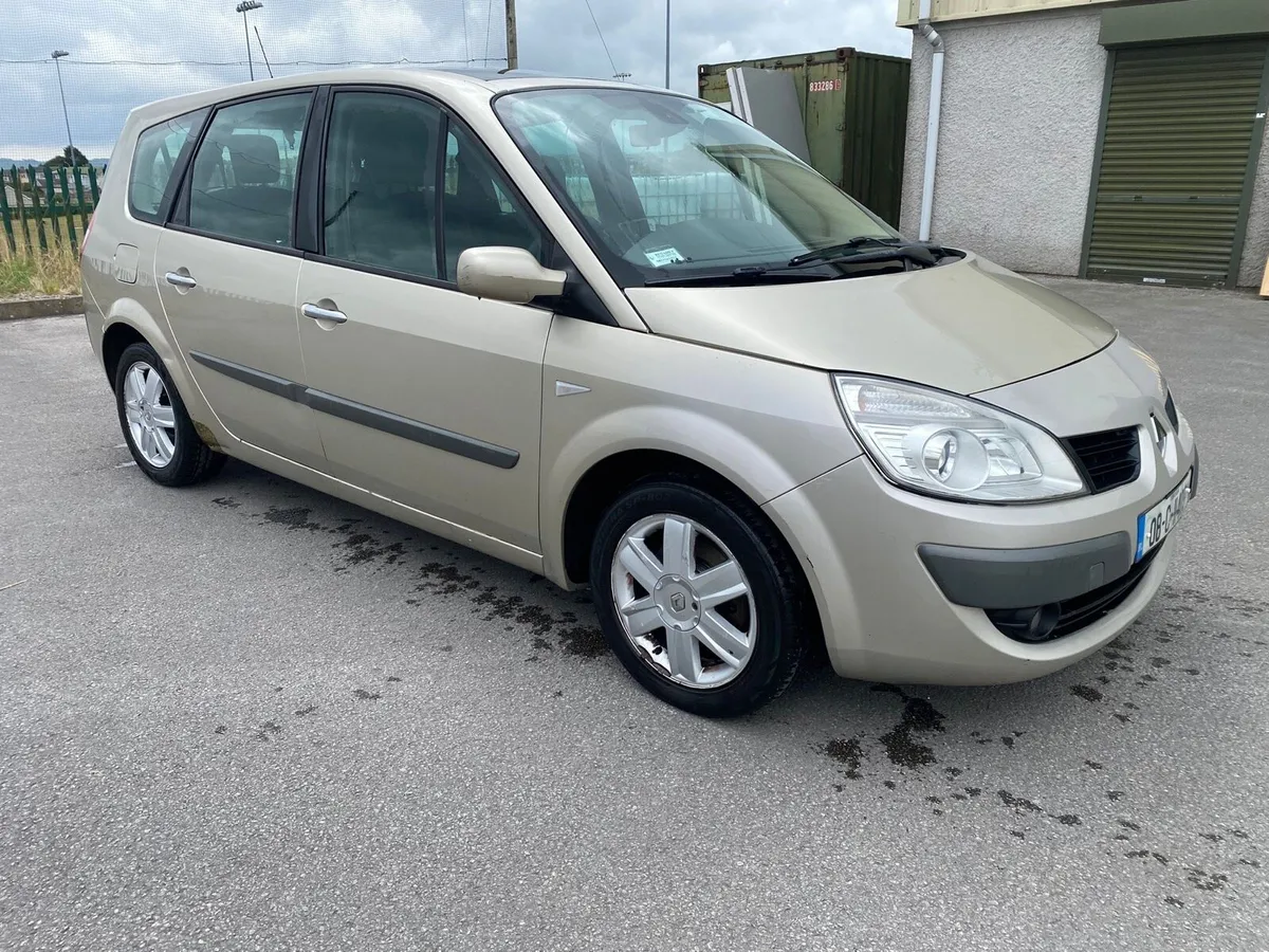 Renault Grand Scenic 1.5dci 7 seater - Image 1