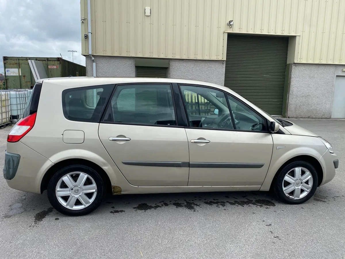 Renault Grand Scenic 1.5dci 7 seater - Image 3