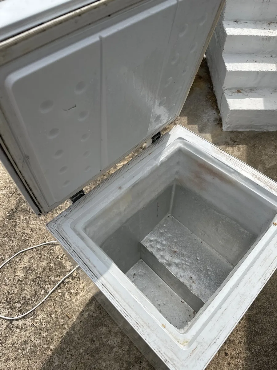 Freezer - Image 2