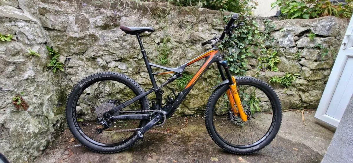 2016 Specialized Stumpjumper FSR Comp Carbon 27.5 - Image 1