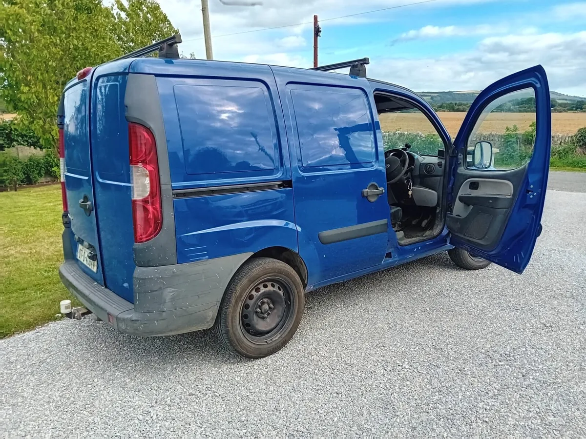 Fiat Doblo 2007 Van Multijet 1.25l - Image 3