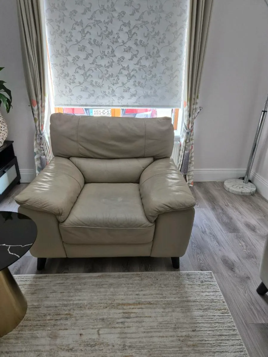 Sofa set for sale ( 2 two seater and 1 one seater - Image 3