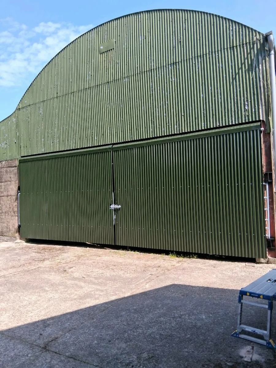 Digger driver/ groundworker wanted - Image 3