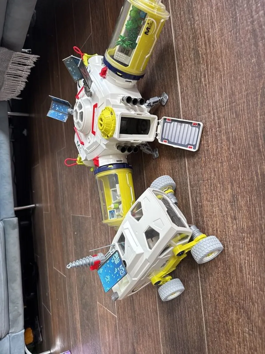 Playmobile Space Set - Image 1