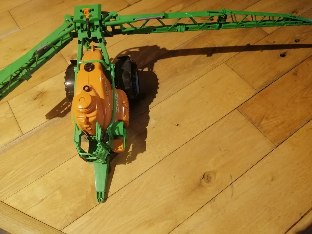 Toys tractor - Image 2
