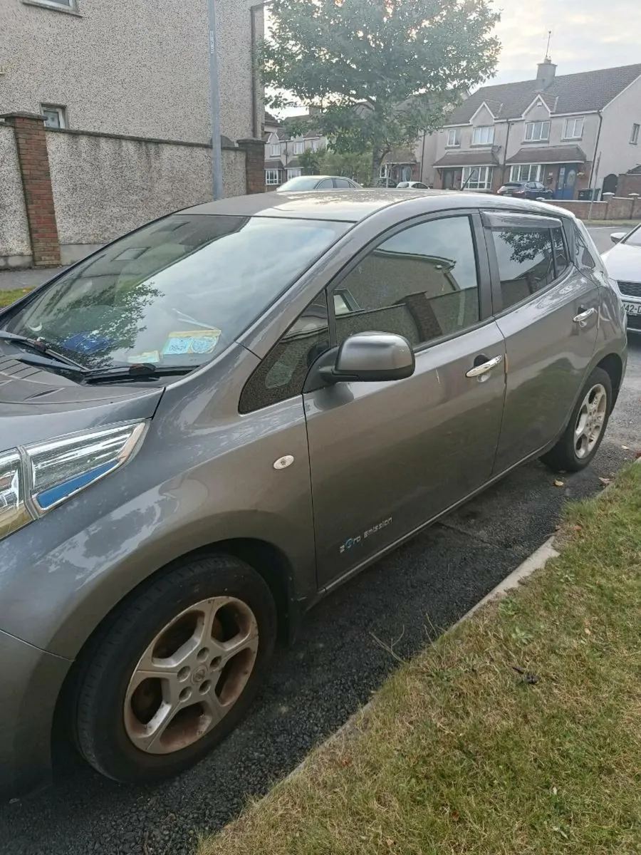 Nissan Leaf - Image 2