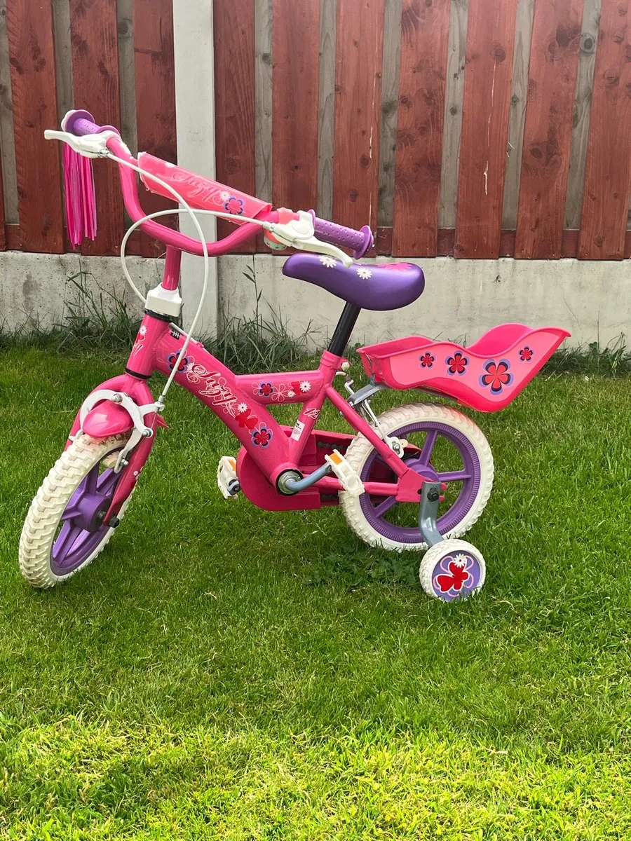 Girls bike