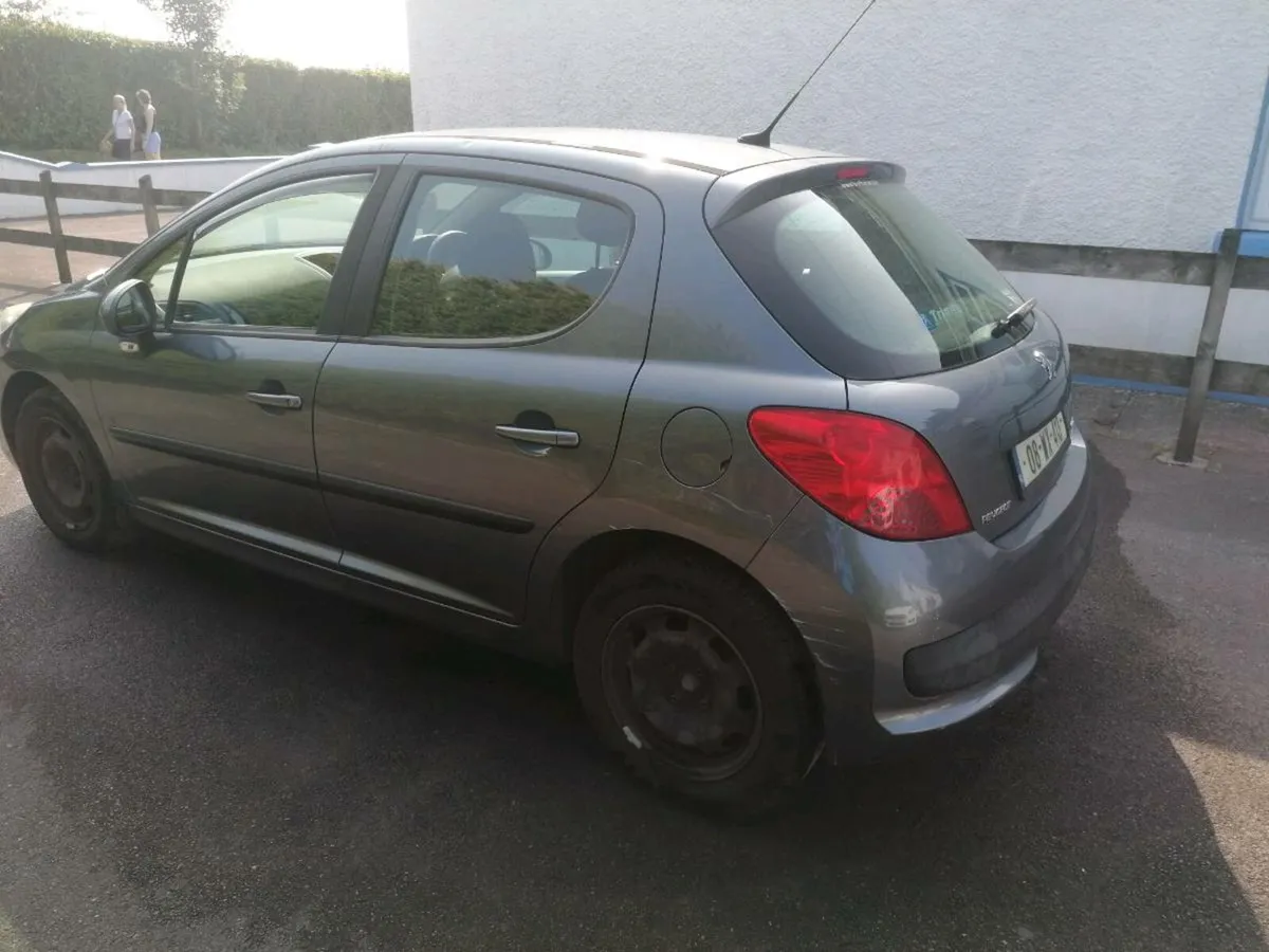 Peugeot 207 2008 - Image 2