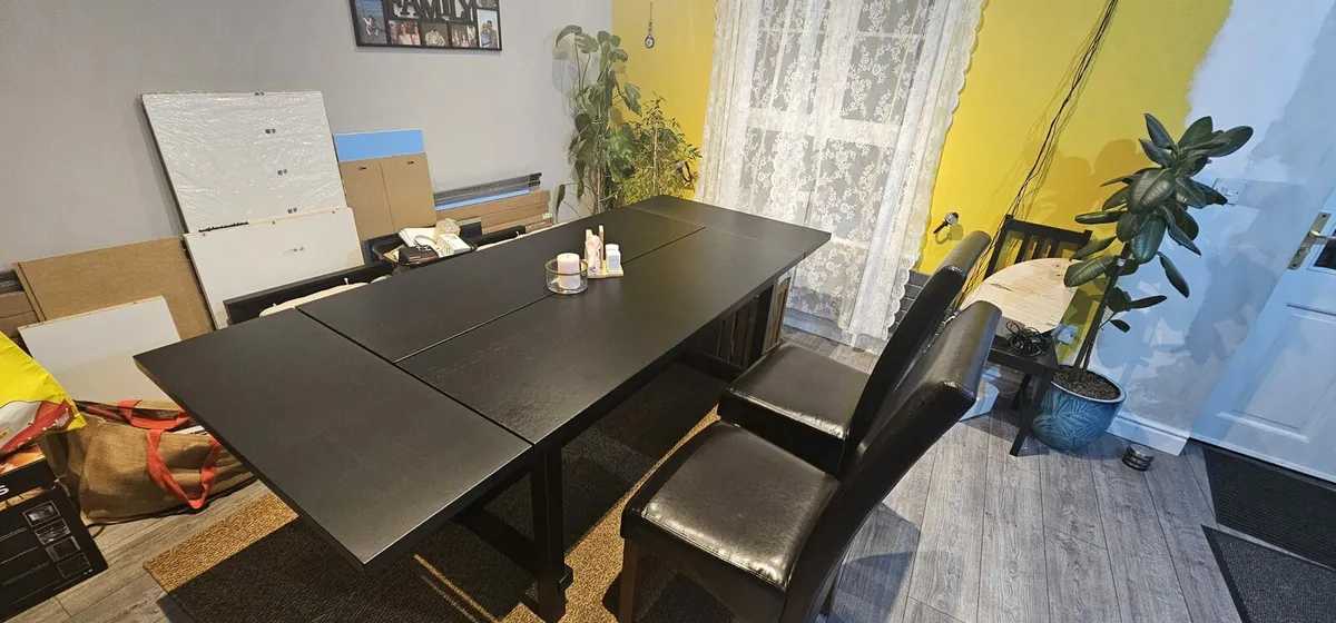 Dining table with 4 chairs - Image 2