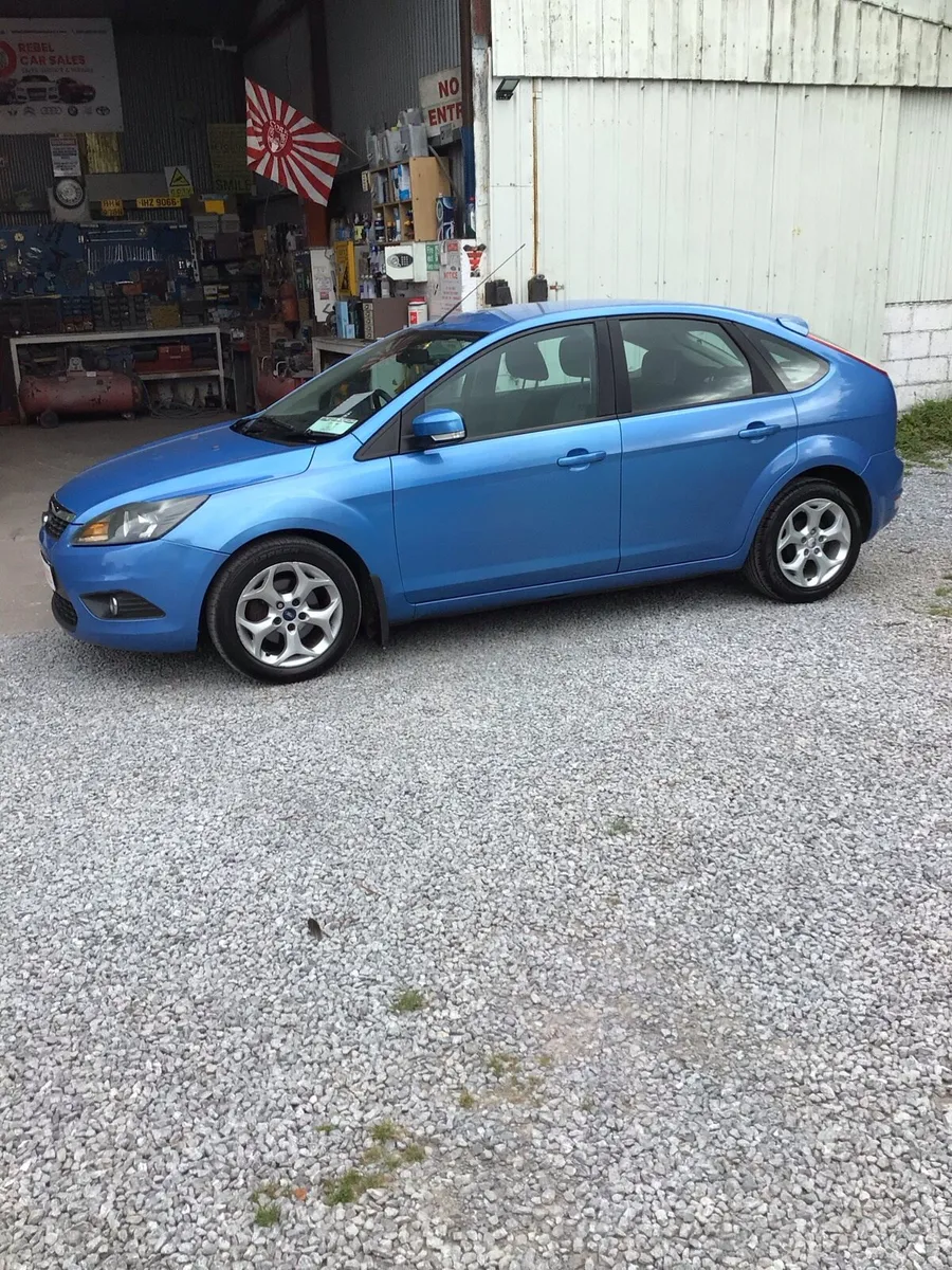 Car - Image 2