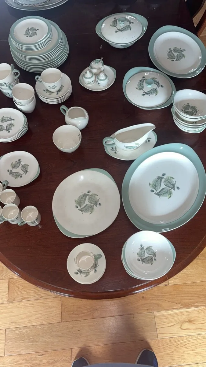 Wedgewood Woodbury China - Image 2