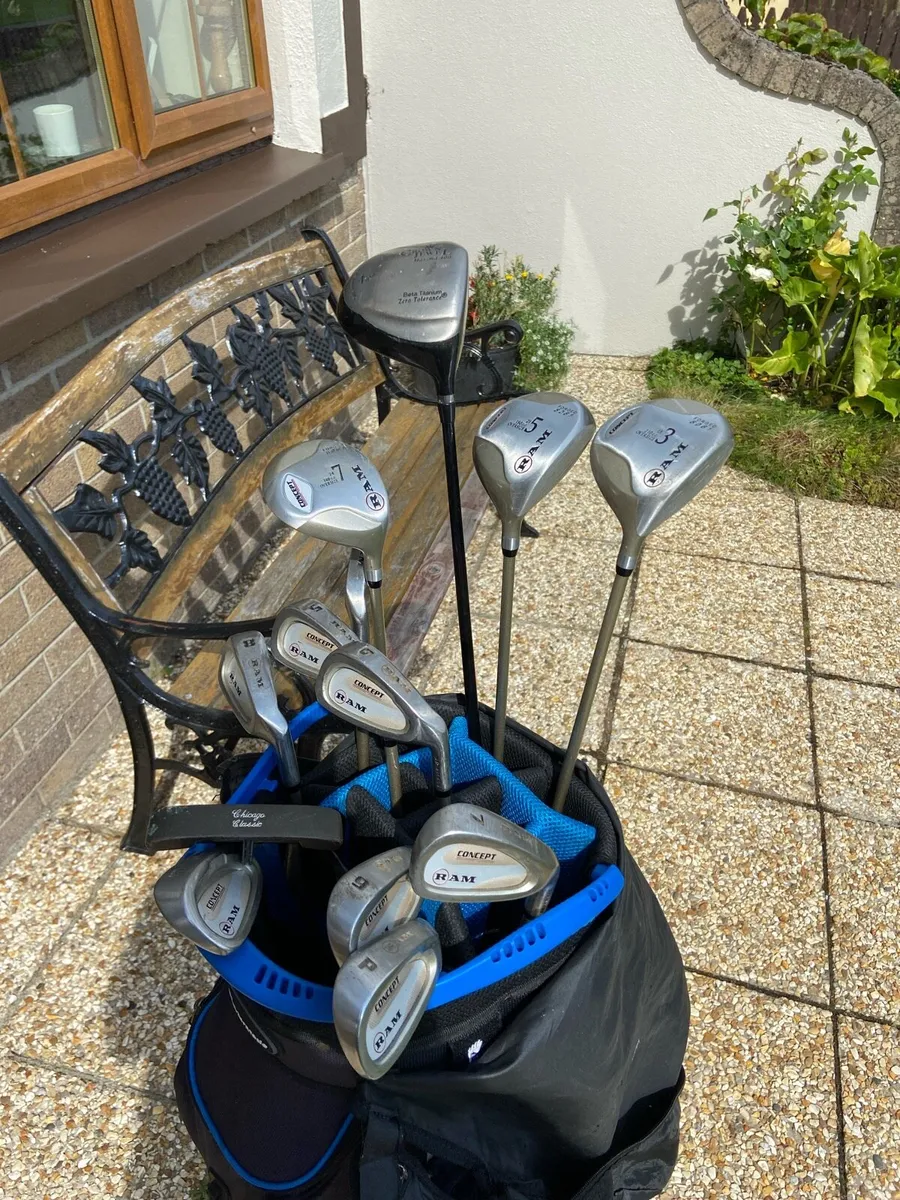 Golf.   Clubs.   &.   Bag - Image 2