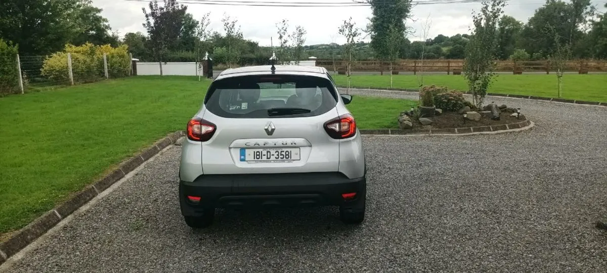 Renault Captur Diesel - Image 2