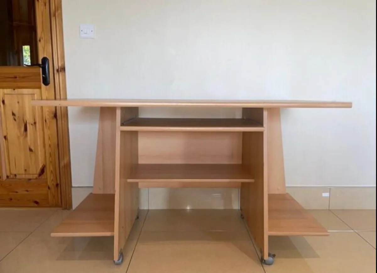 Office Desk - Image 3