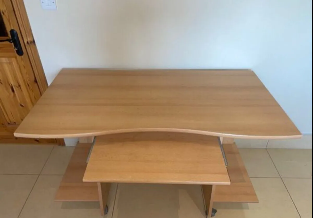 Office Desk - Image 4