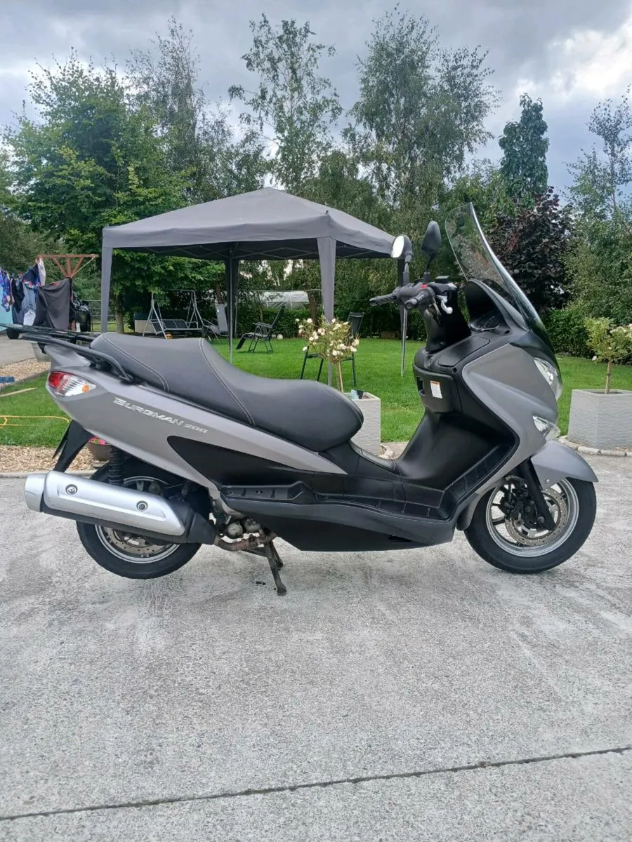 2015 Suzuki Bergman 200 - Image 1