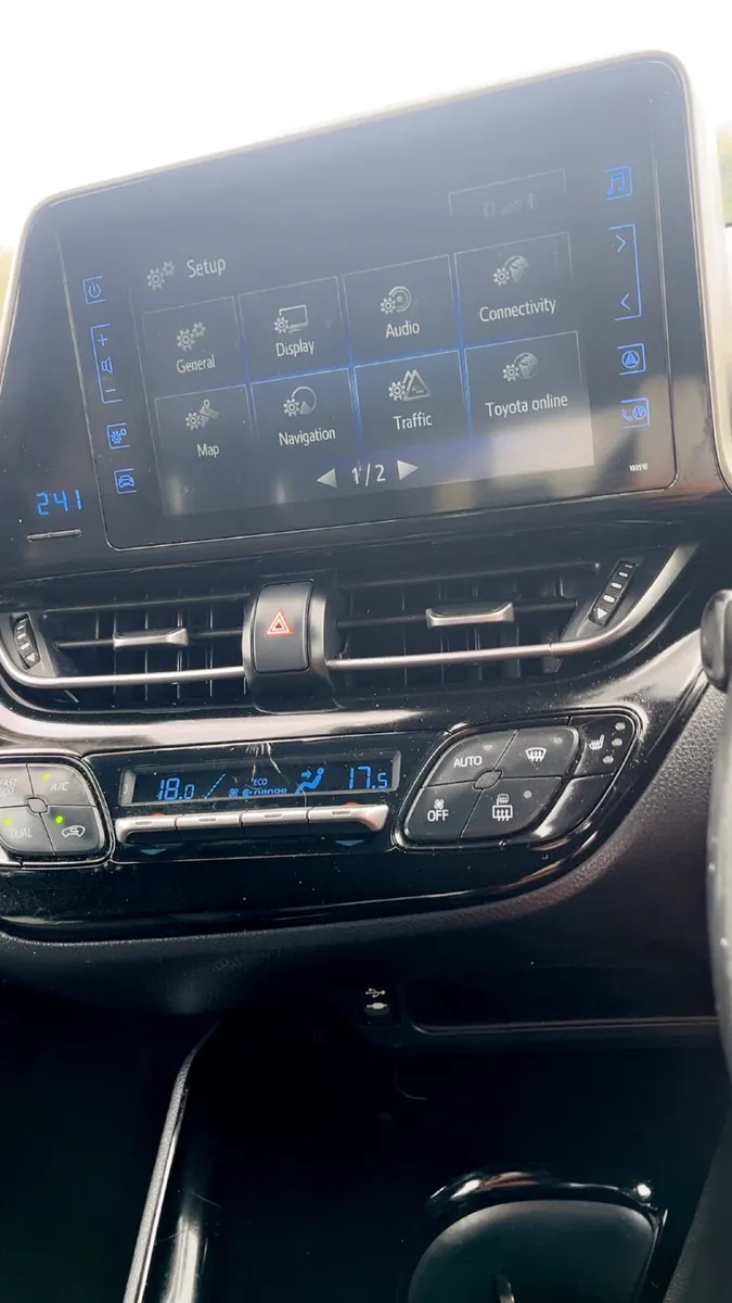 Toyota C-HR 2019 - Image 3