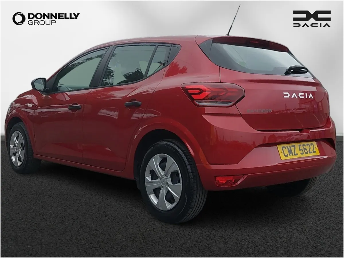 Dacia Sandero Hatchback Essential - Image 2