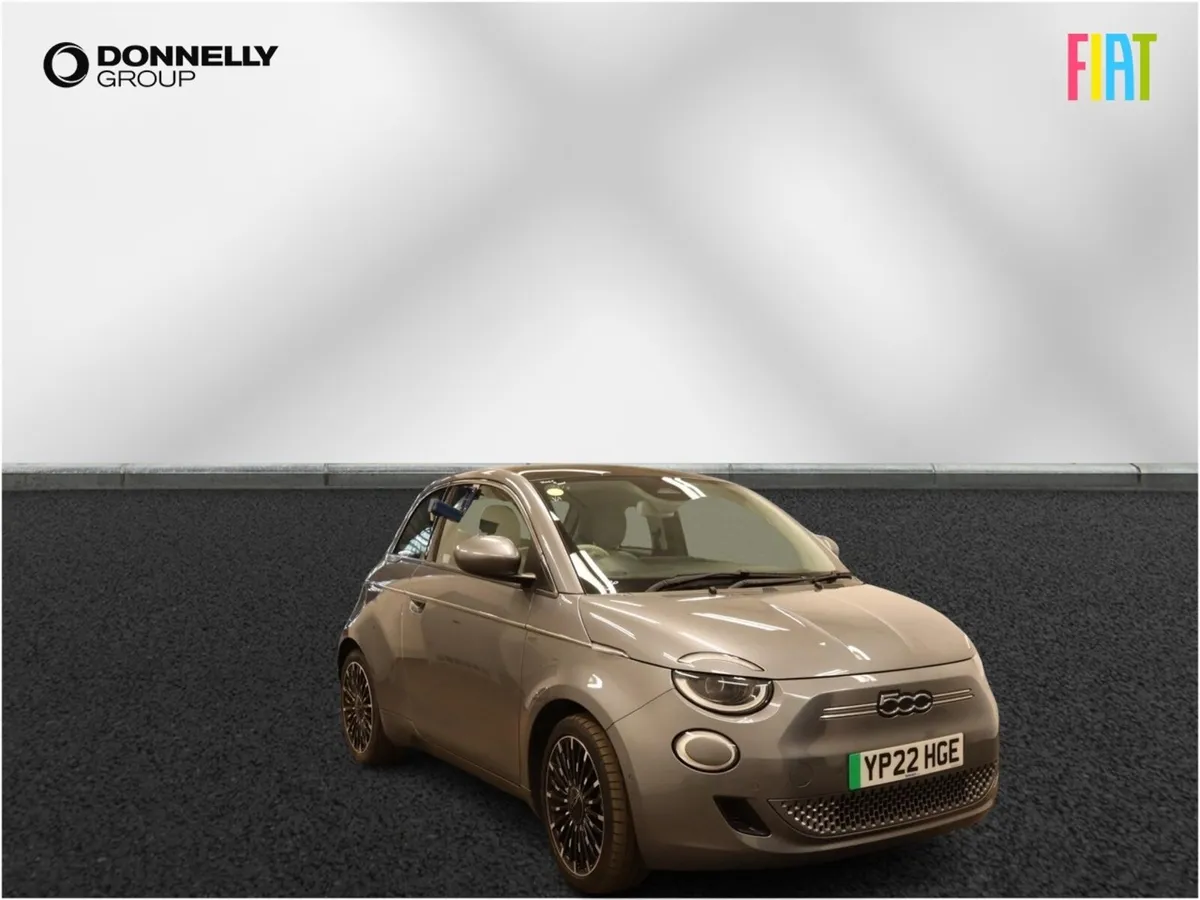 Fiat 500 Electric Hatchback La Prima - Image 1