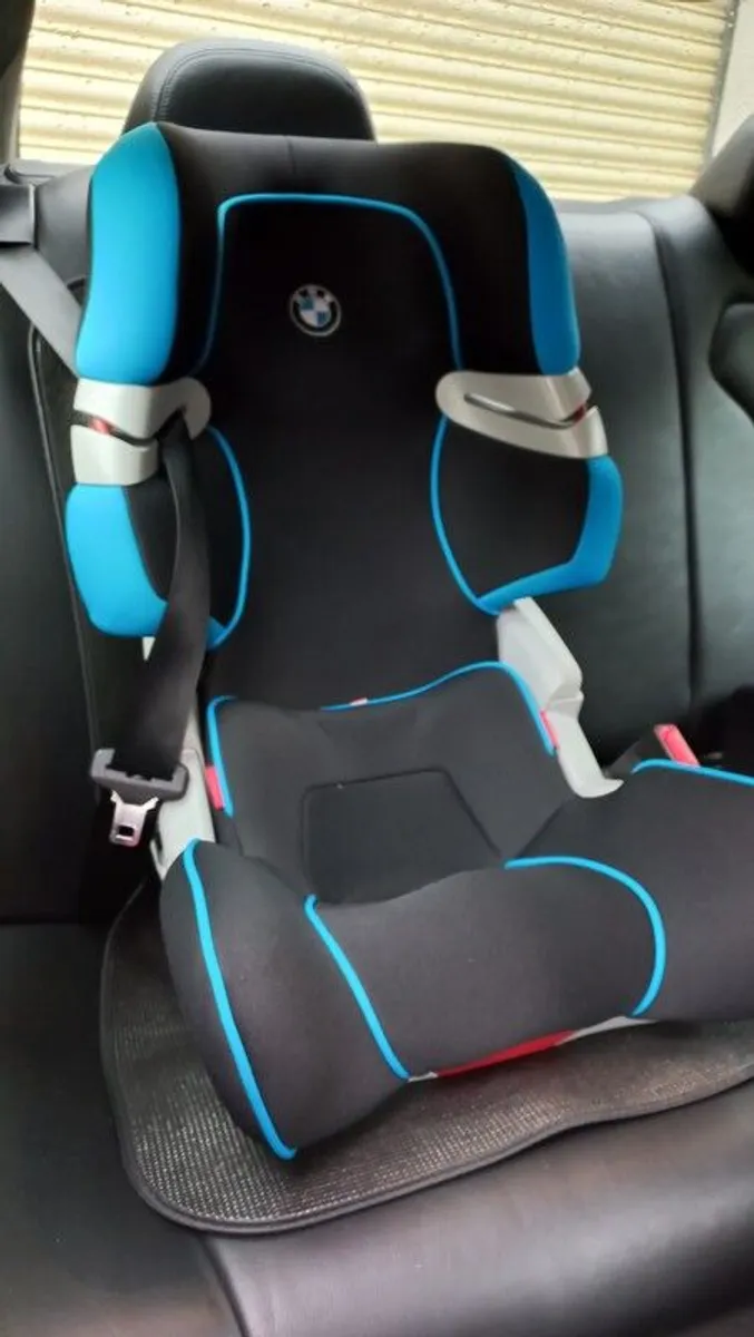 BMW Junior II car seat - Image 3