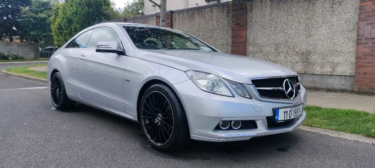 Mercedes Benz E220 Coupe W207 - Image 1