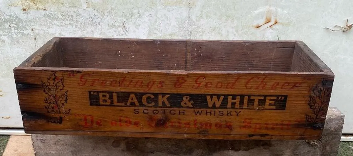 Whiskey Pine Sales Box - Image 3