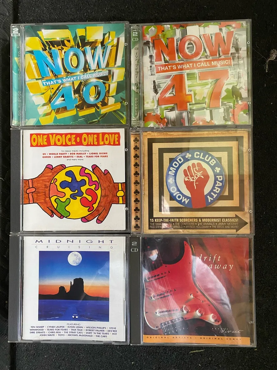 Hits CDs - Image 1