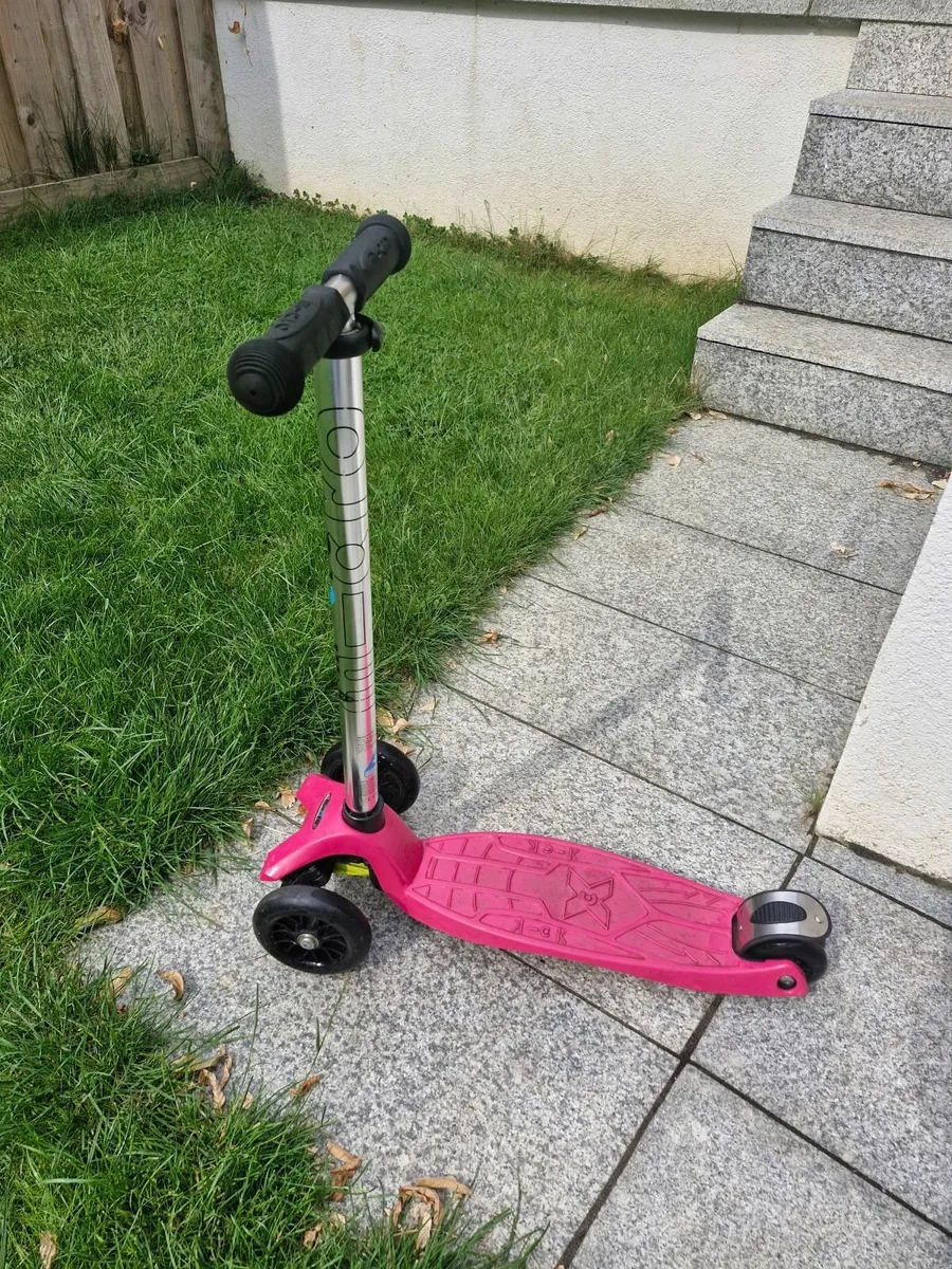 Microscooter - Image 1