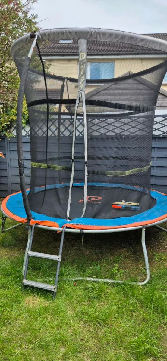Trampoline - Image 1