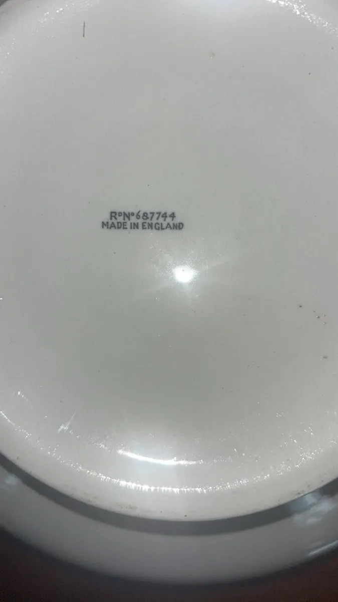 Royal Standard China Delph - Image 4