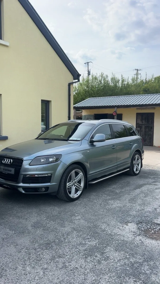 Audi q7 - Image 1