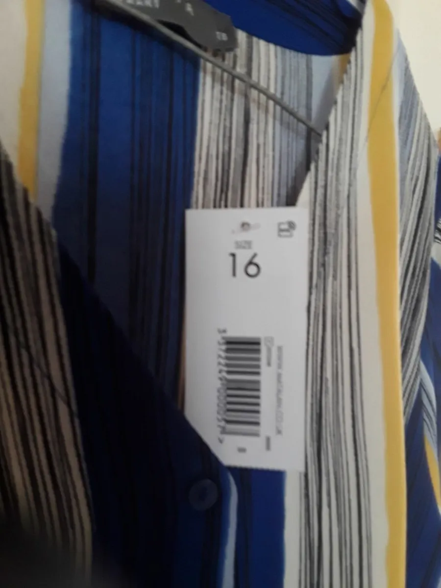 Brand new designer blouse papaya size 16 - Image 1