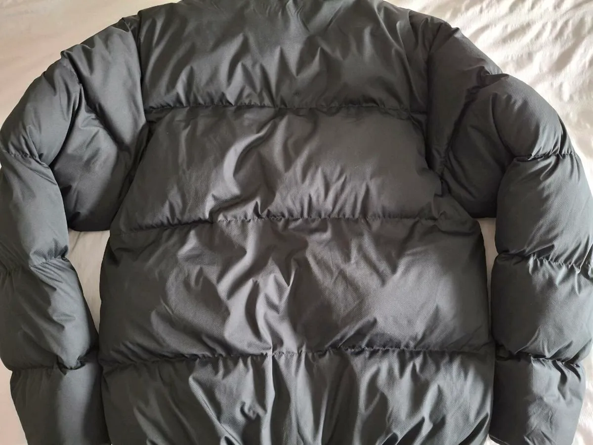 Nike Puffer Jacket - Image 4