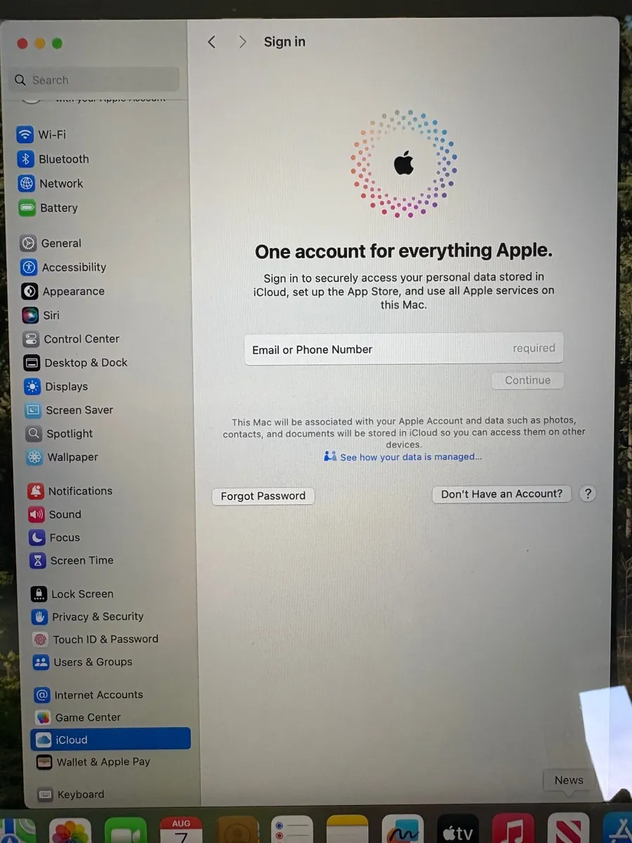 Apple MacBook Pro 2019 Touch Bar 13in 8gb RAM/256G - Image 3