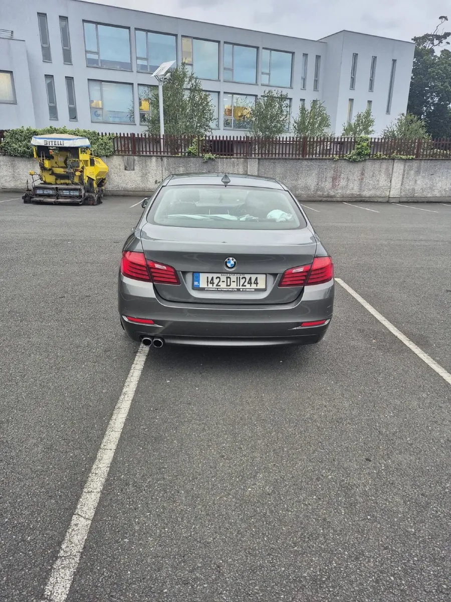 BMW 5-Series 2014 - Image 2