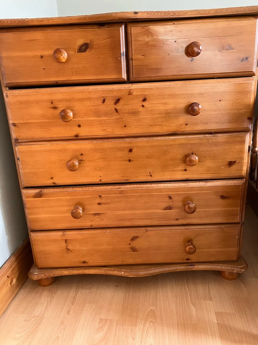 Dresser - Image 2