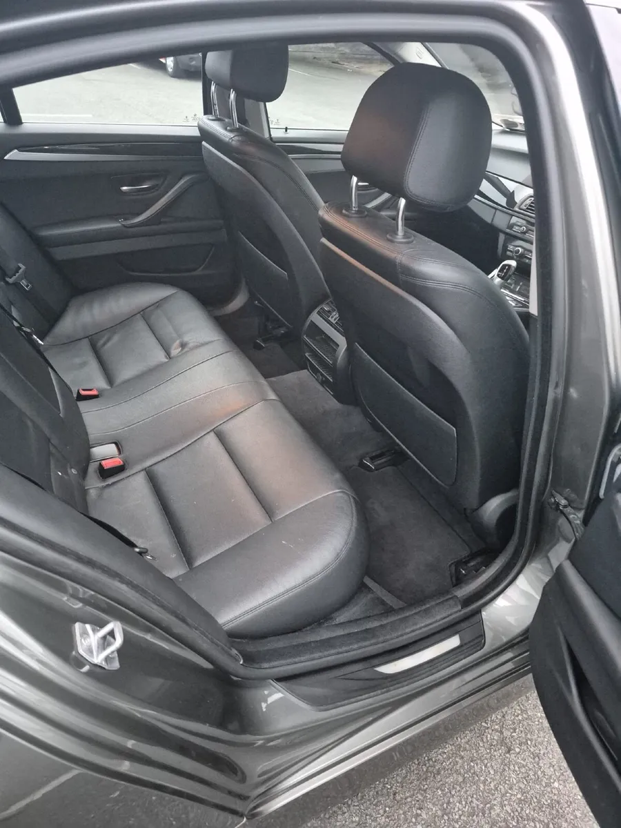 BMW 5-Series 2014 - Image 4