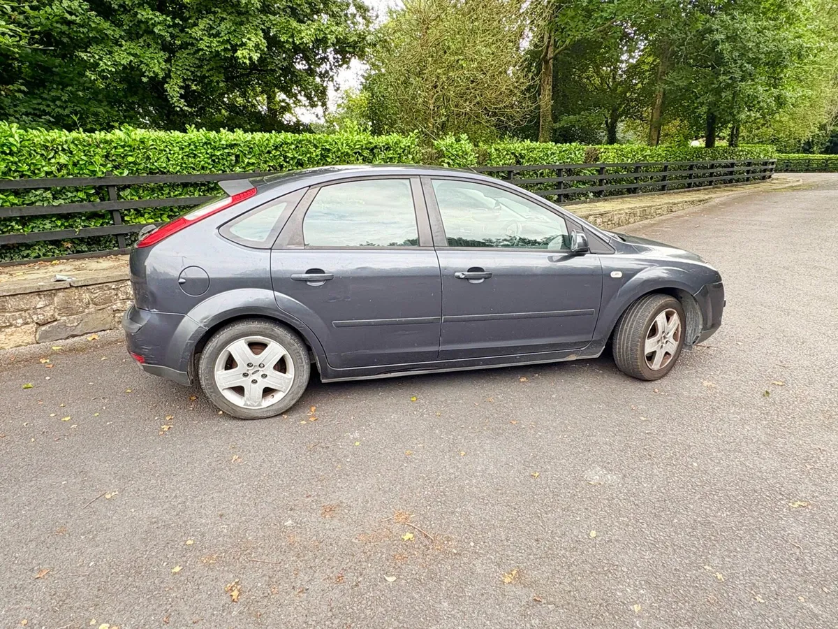 07 FORD FOCUS NCT 10/25 1.4 PETROL - Image 2