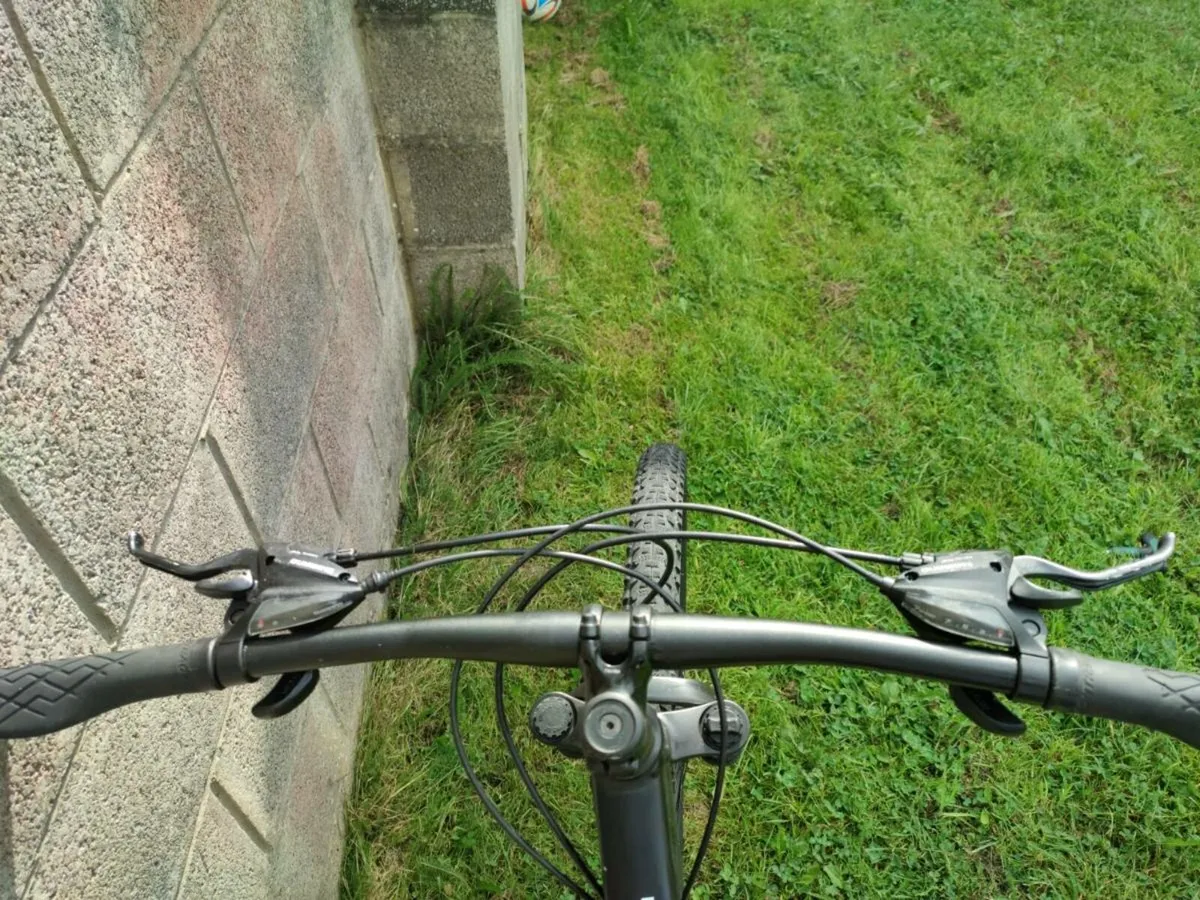 Trek marlin 4 mountain bike - Image 4