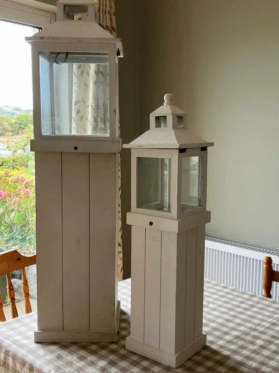 Light stand /candle holder