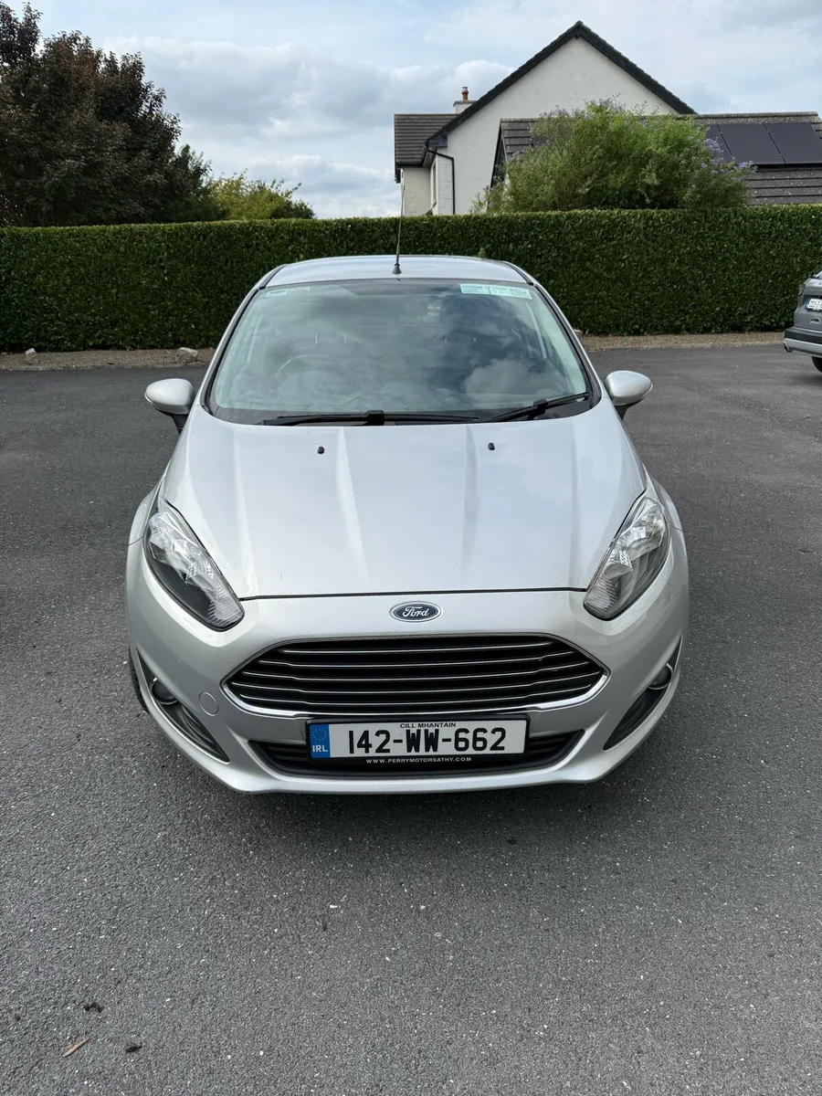 Car - Image 1