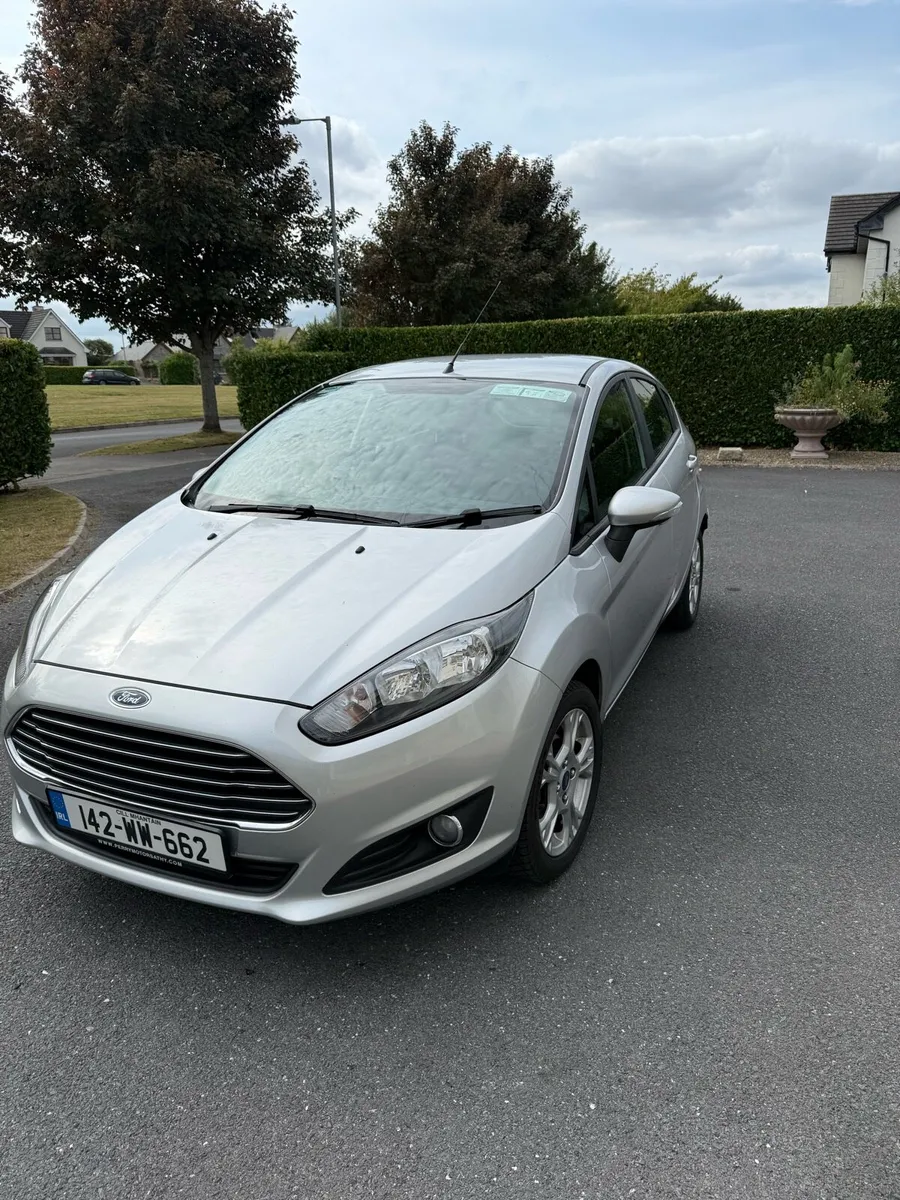 Car - Image 2